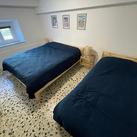 Con Giardino Nel Cuore Di * וירג'יו